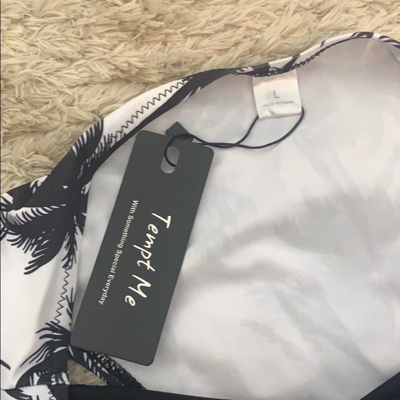 bikini bottoms - Picture 2 of 3